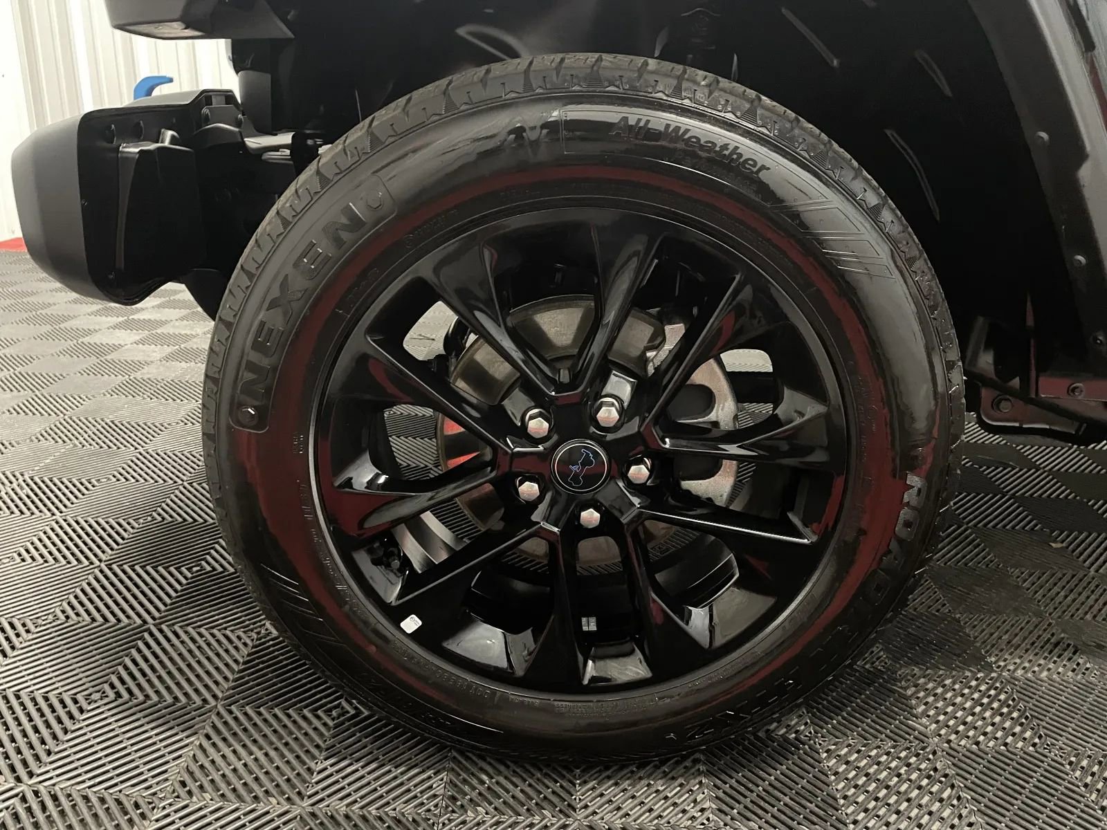 Used 2024 Jeep Wrangler Sahara 4xe image 14