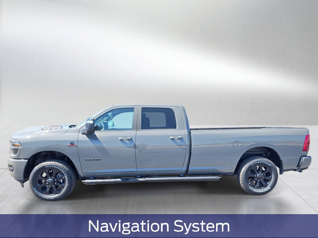 New 2026 RAM 2500 Laramie AWD/4WD image 3
