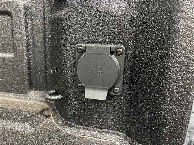 New 2025 GMC Sierra 1500 SLT w/ SLT Premium Plus Package image 16