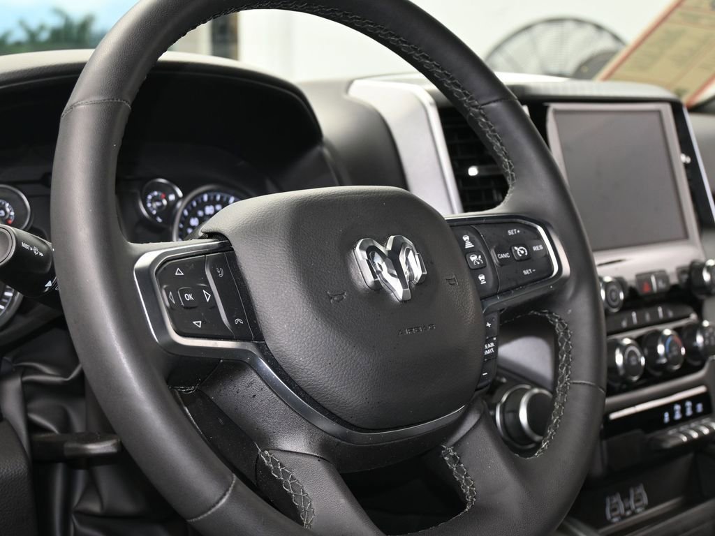 Used 2025 RAM 1500 Big Horn AWD/4WD image 14