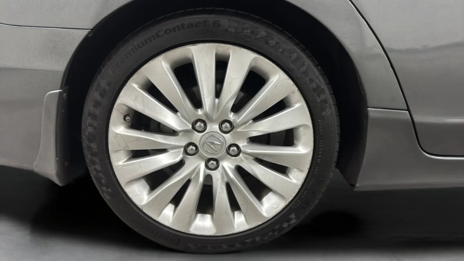 Used 2015 Acura RLX w/ Technology Package FWD image 27