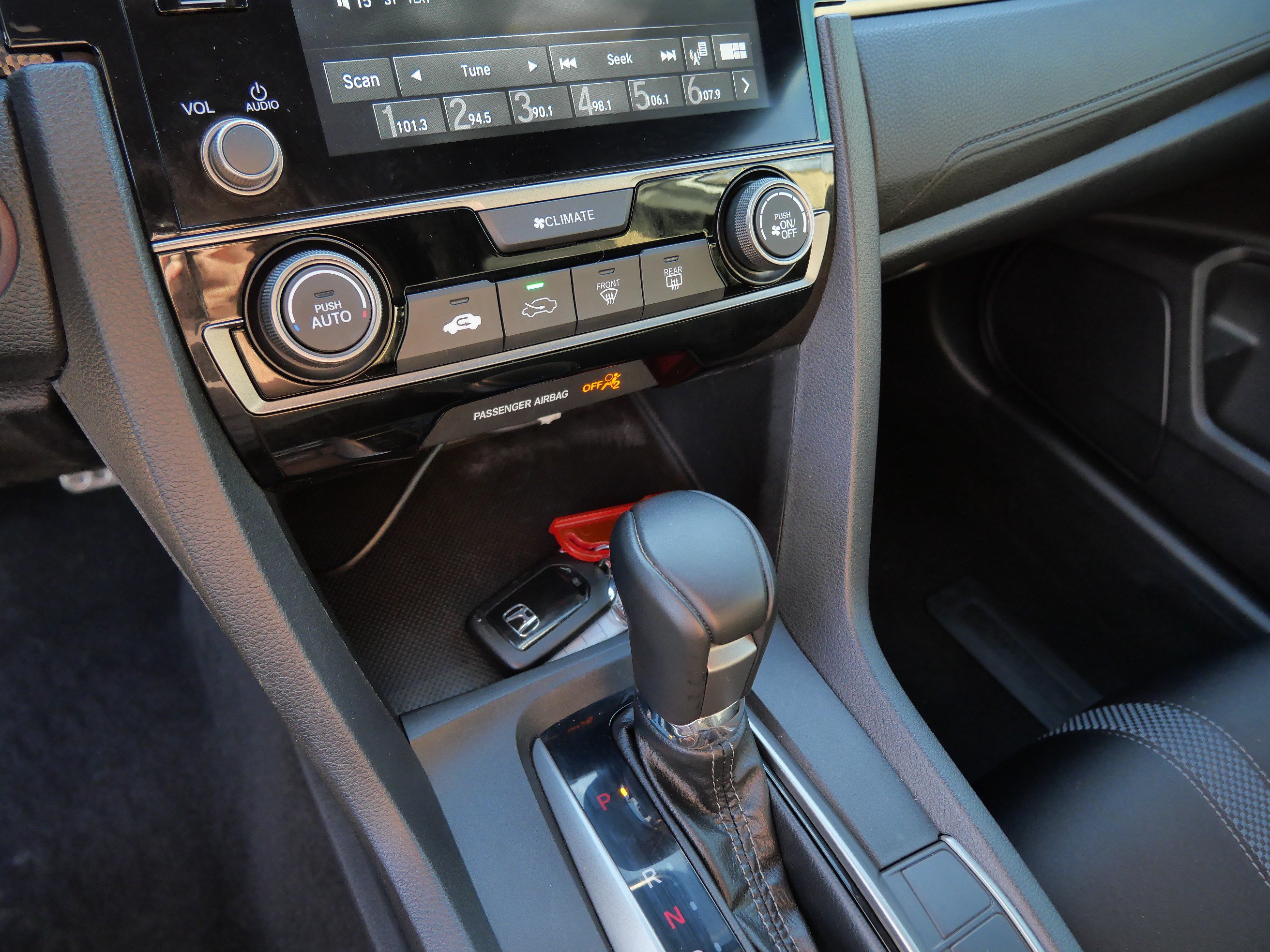 Used 2020 Honda Civic Sport image 23