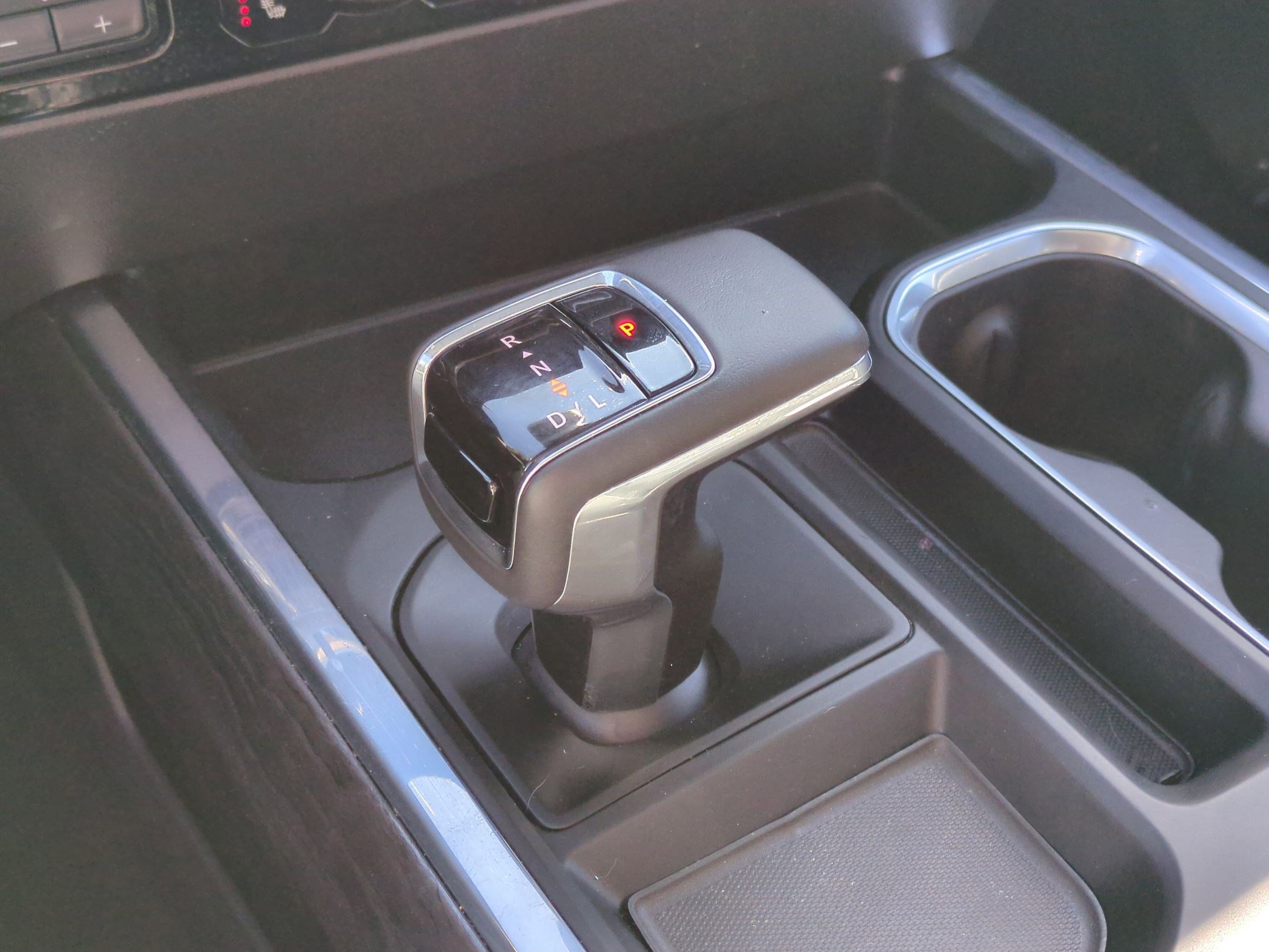 Used 2022 Chevrolet Silverado 1500 LTZ w/ LTZ Premium Package image 29