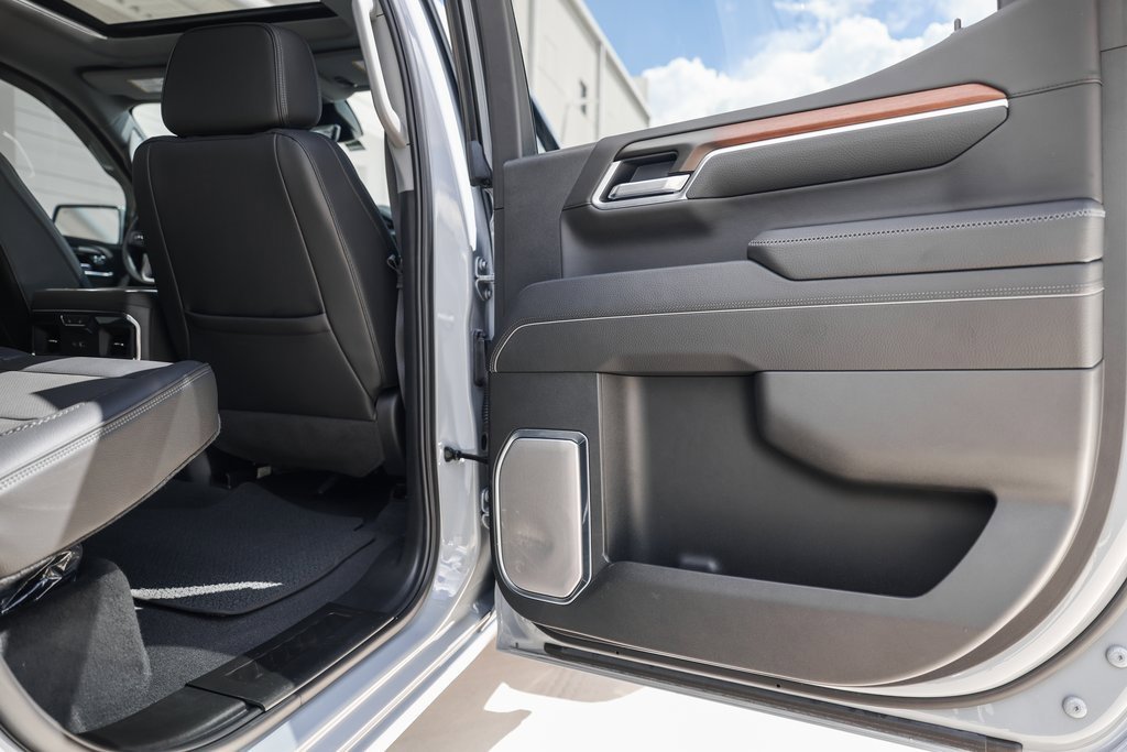 Used 2025 GMC Sierra 1500 Denali w/ Denali Reserve Package image 32