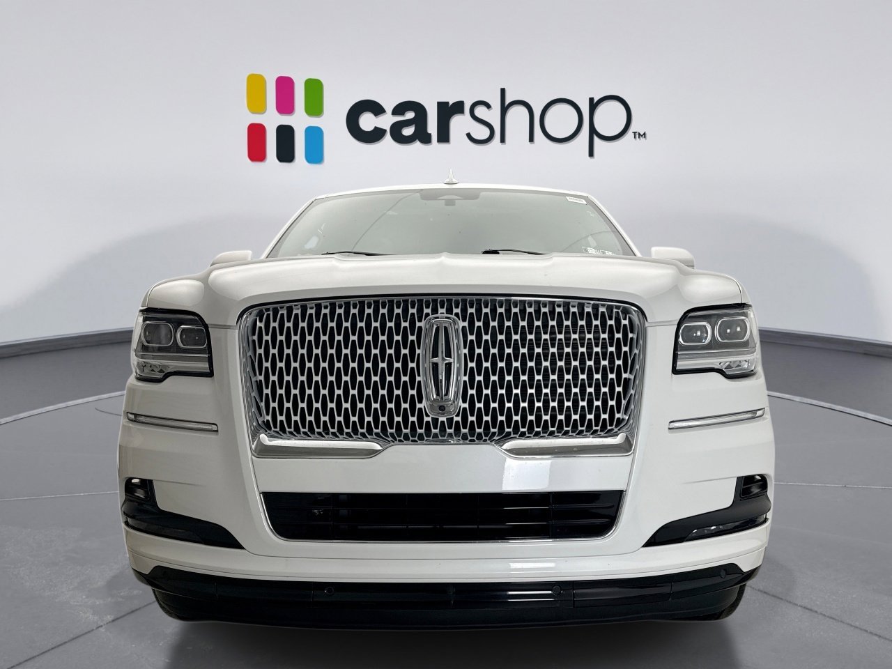 Used 2023 Lincoln Navigator L Reserve w/ Monochromatic Package image 8