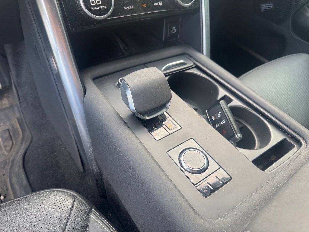 Used 2023 Land Rover Discovery S R-Dynamic AWD/4WD image 18