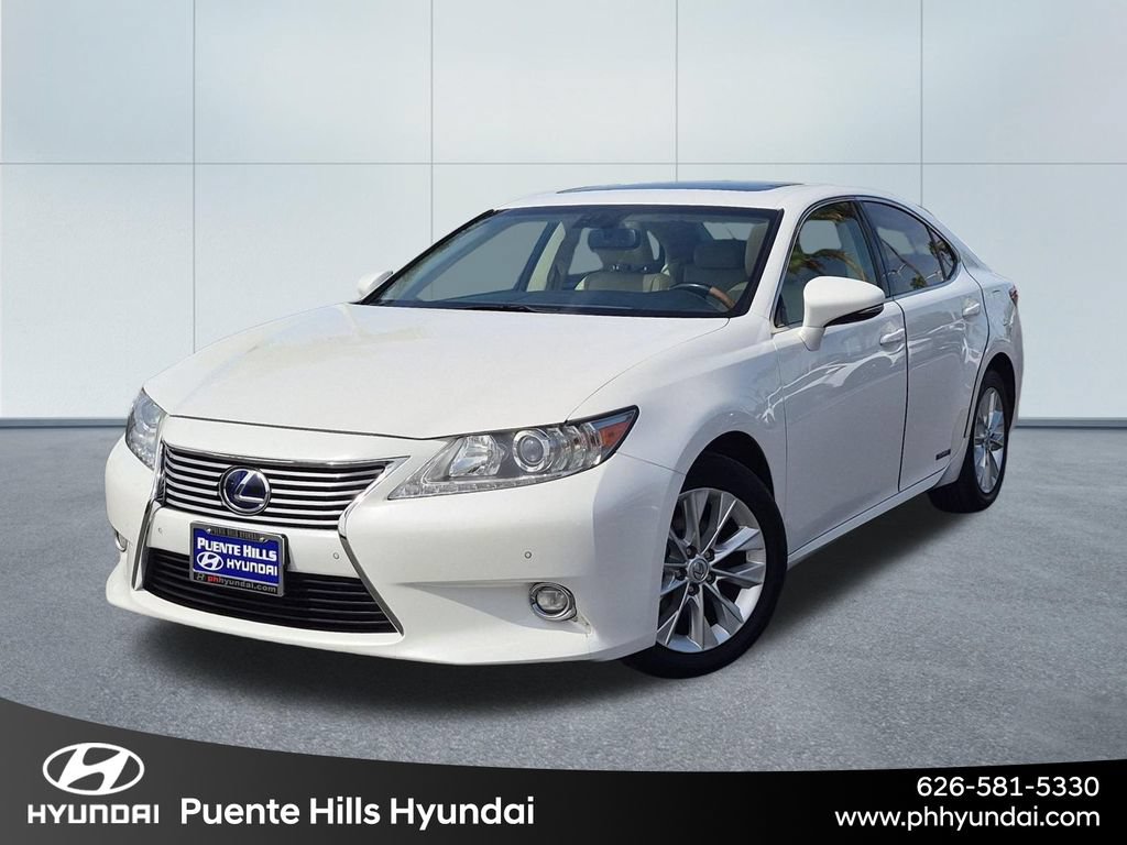 Used 2014 Lexus ES 300h w/ Luxury Package w/Bamboo Trim