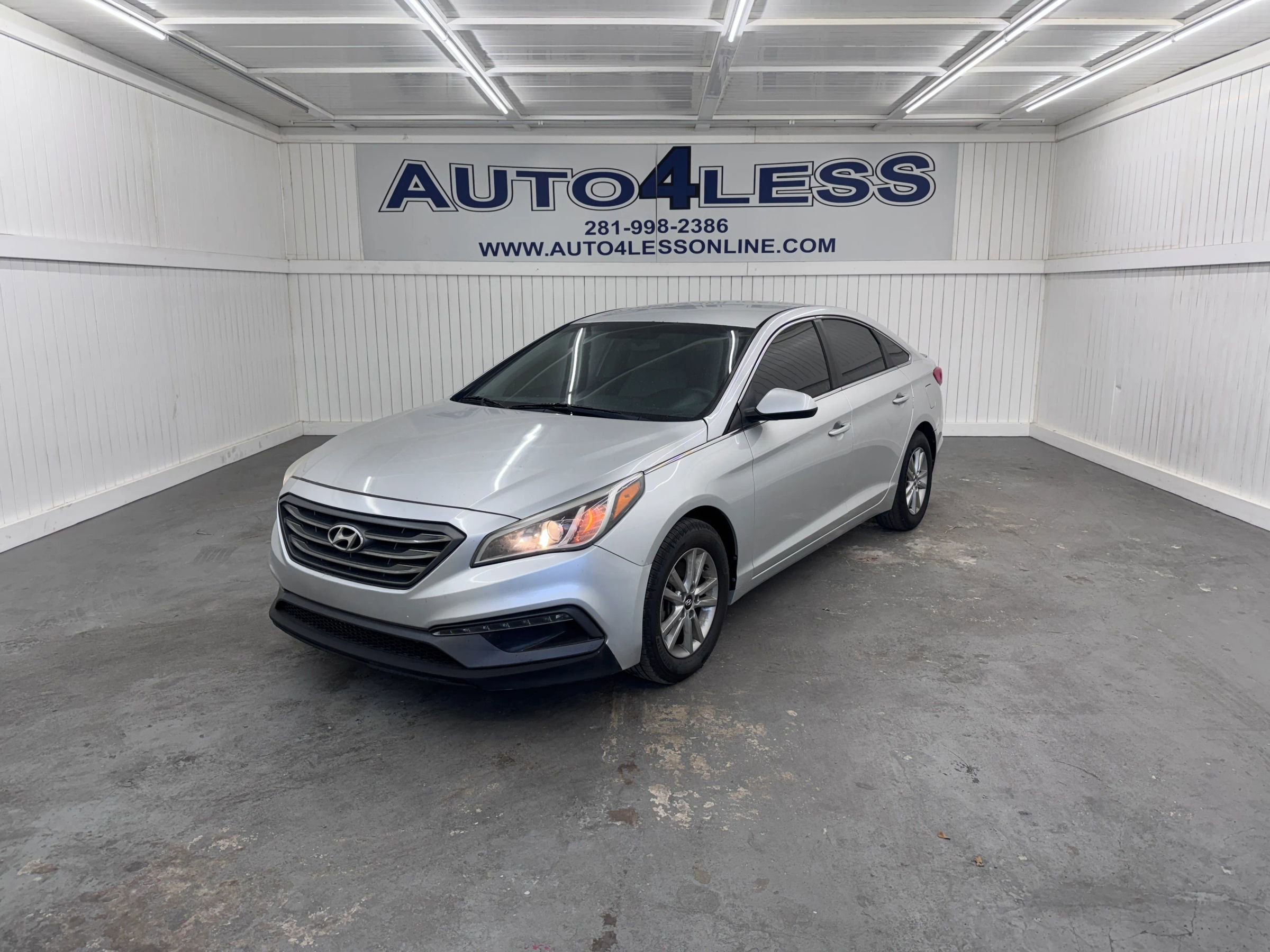 Used 2016 Hyundai Sonata SE FWD video 1