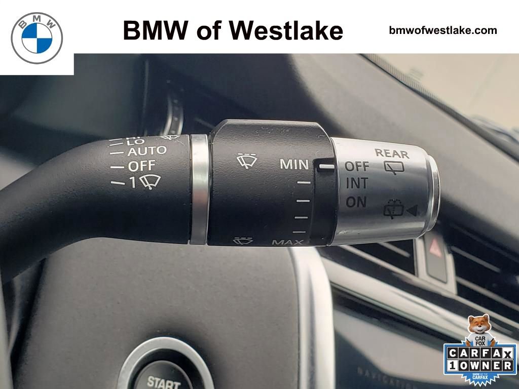 Used 2021 Land Rover Discovery Sport SE image 31