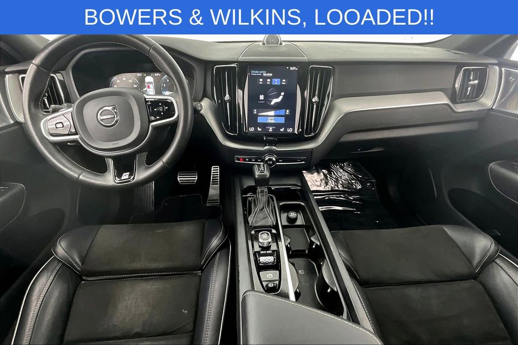Used 2018 Volvo XC60 T6 R-Design w/ Convenience Package image 20