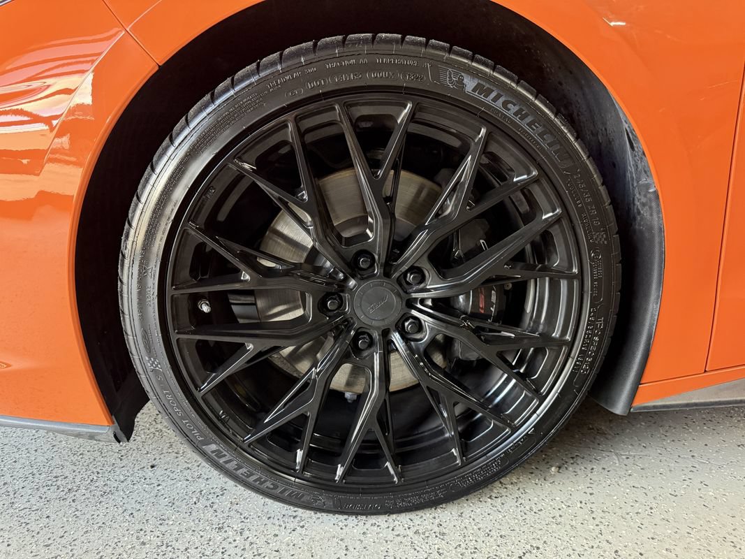 Used 2022 Chevrolet Corvette Stingray Preferred Cpe w/ Z51 Performance Package RWD image 23