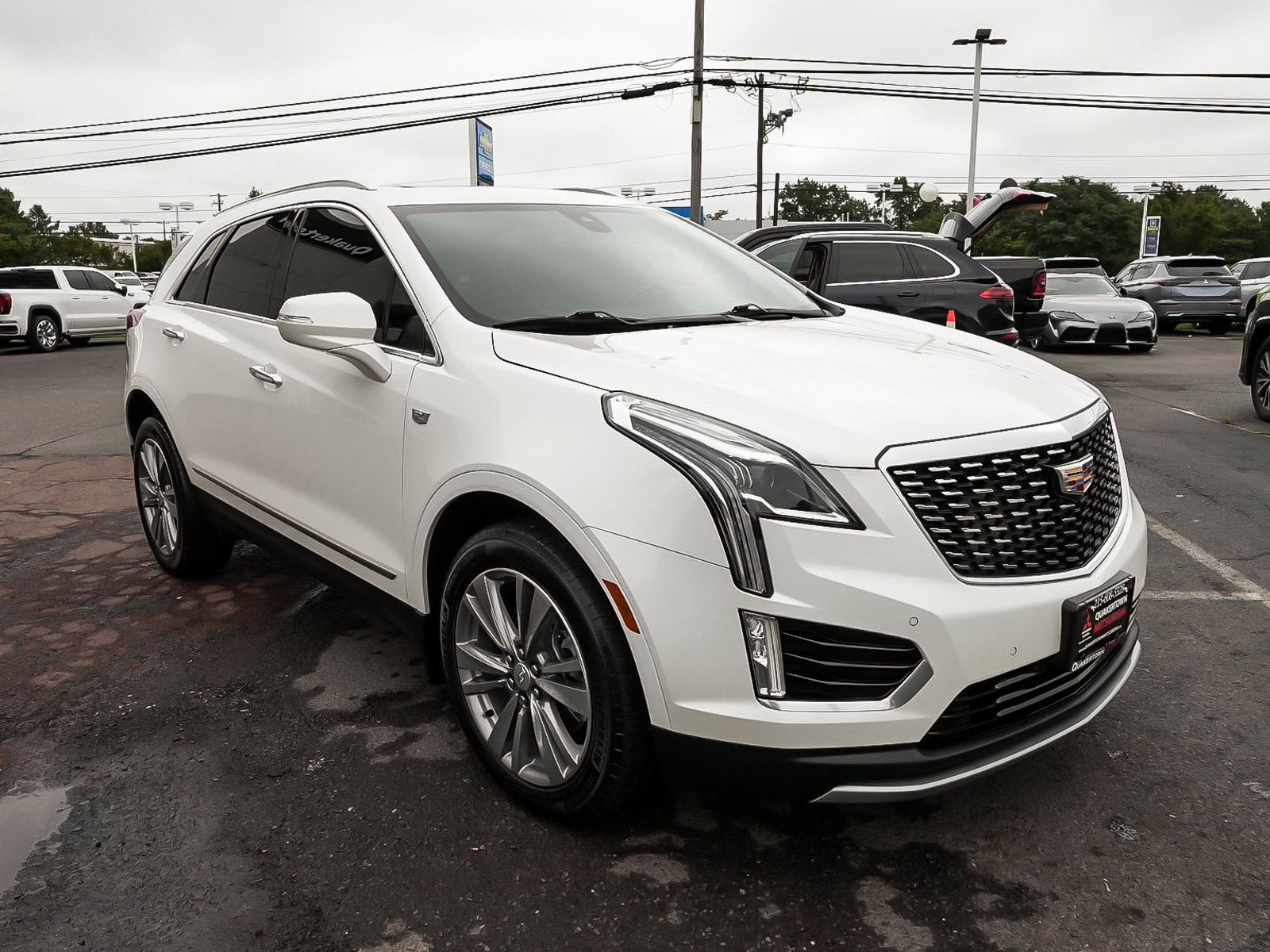 Used 2022 Cadillac XT5 Premium Luxury AWD/4WD image 3