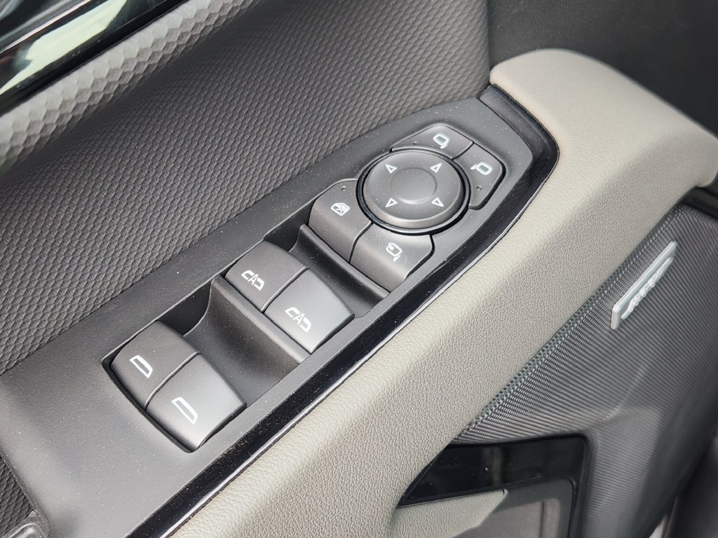 New 2026 Chevrolet Silverado 1500 ZR2 w/ LPO, Dark Essentials Package AWD/4WD image 30