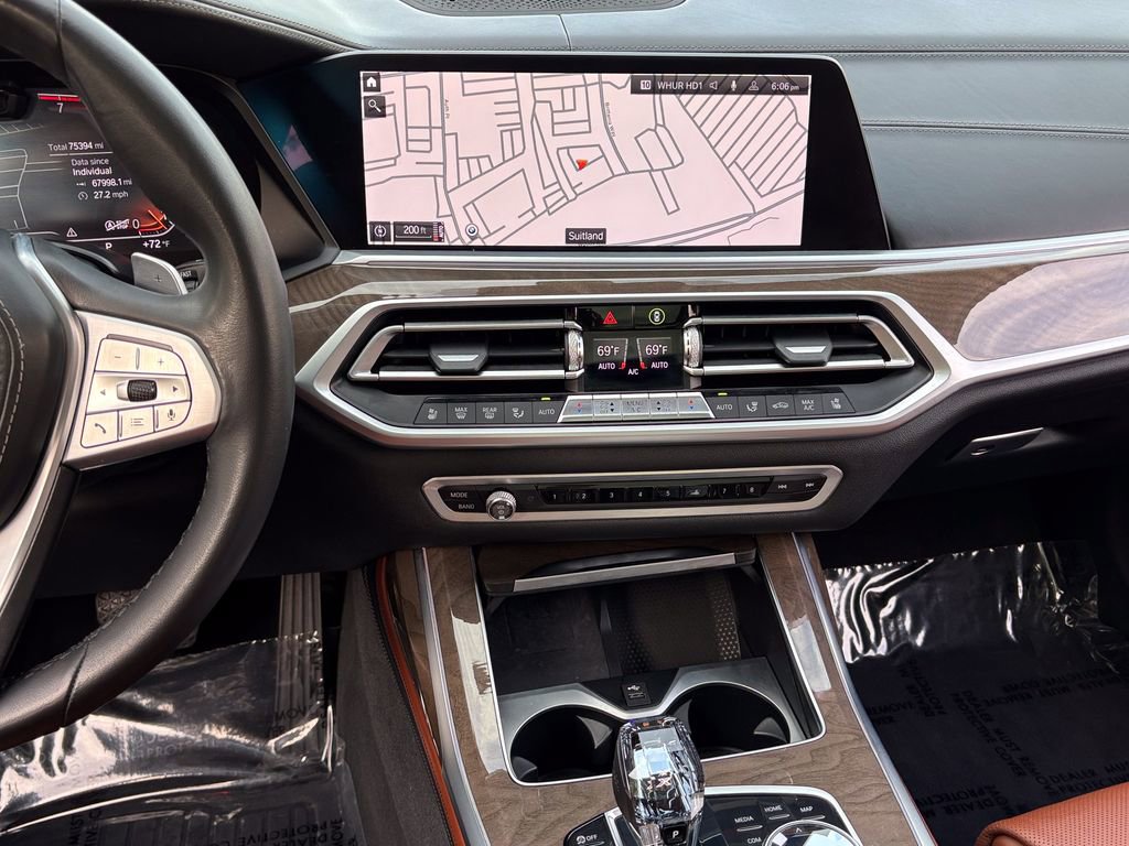 Used 2020 BMW X7 xDrive40i w/ Premium Package AWD/4WD image 32