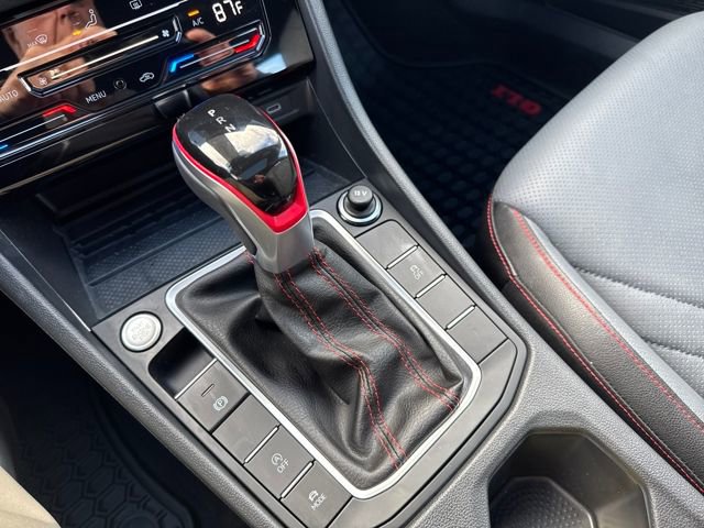 Certified 2025 Volkswagen Jetta GLI Autobahn image 28