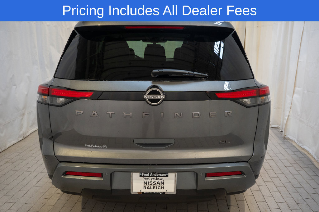 New 2026 Nissan Pathfinder SL FWD image 5
