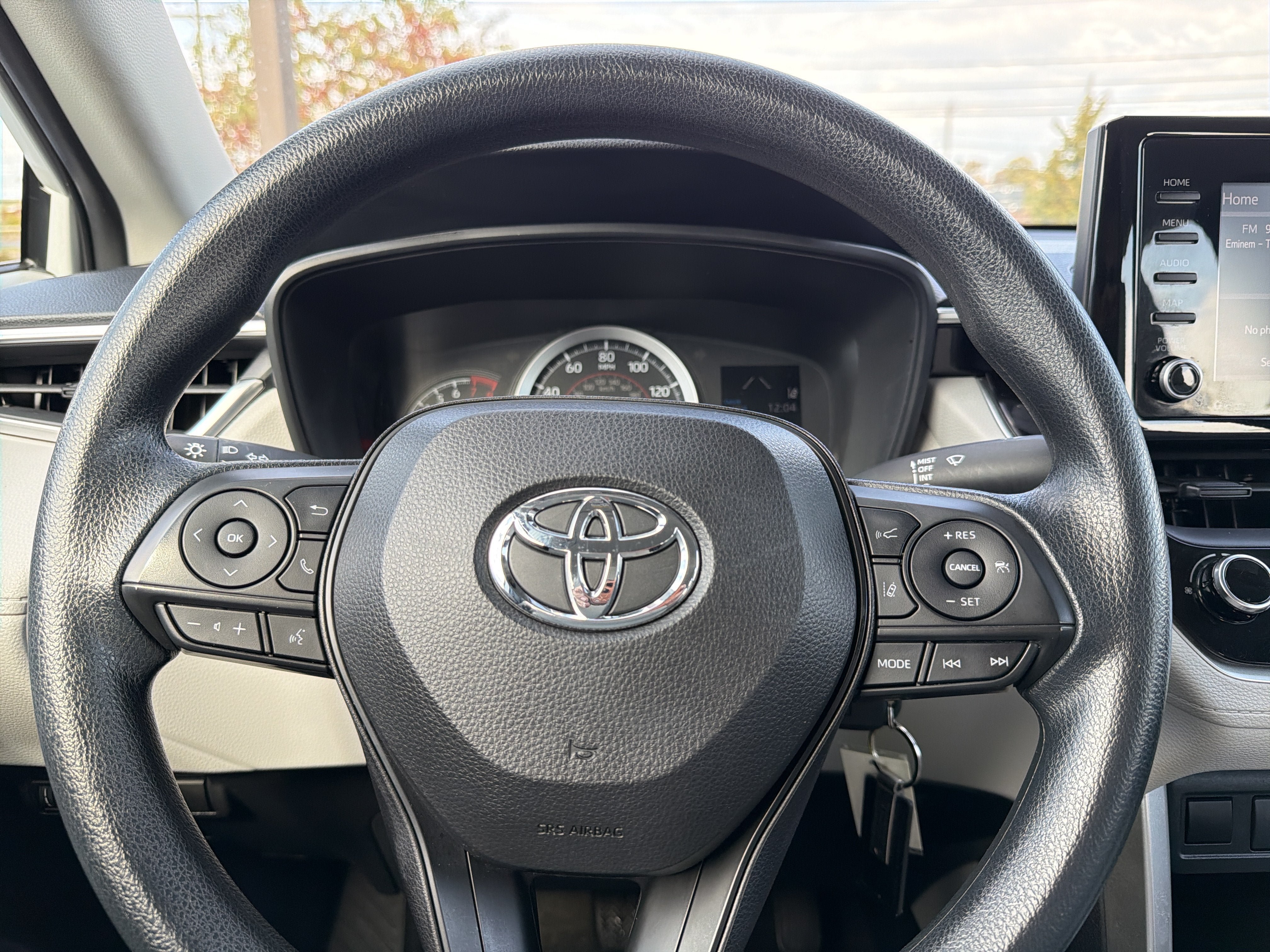 Used 2022 Toyota Corolla Cross L AWD/4WD image 14