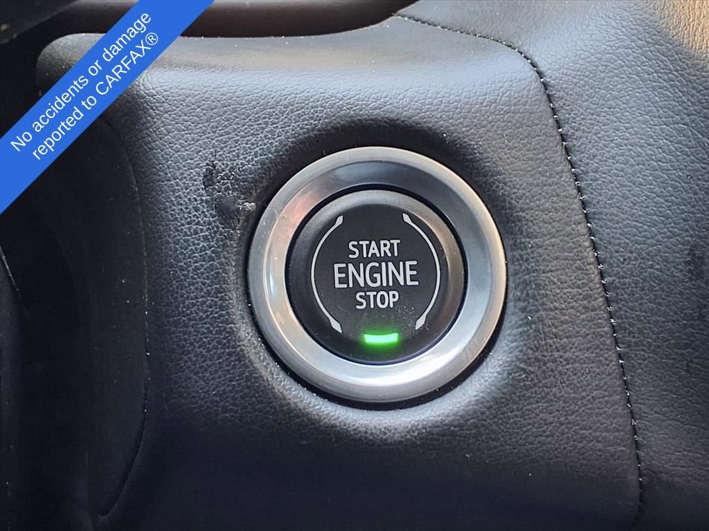 Used 2022 GMC Yukon AT4 image 30