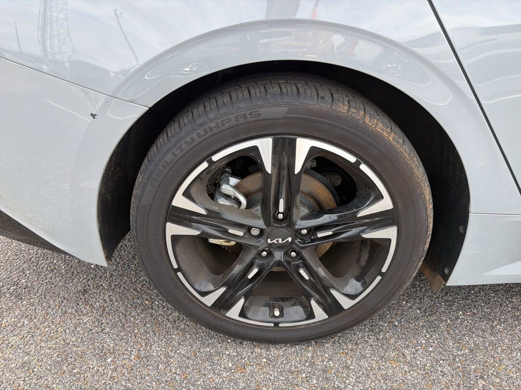Used 2023 Kia K5 GT-Line w/ GT-Line Premium Package image 14