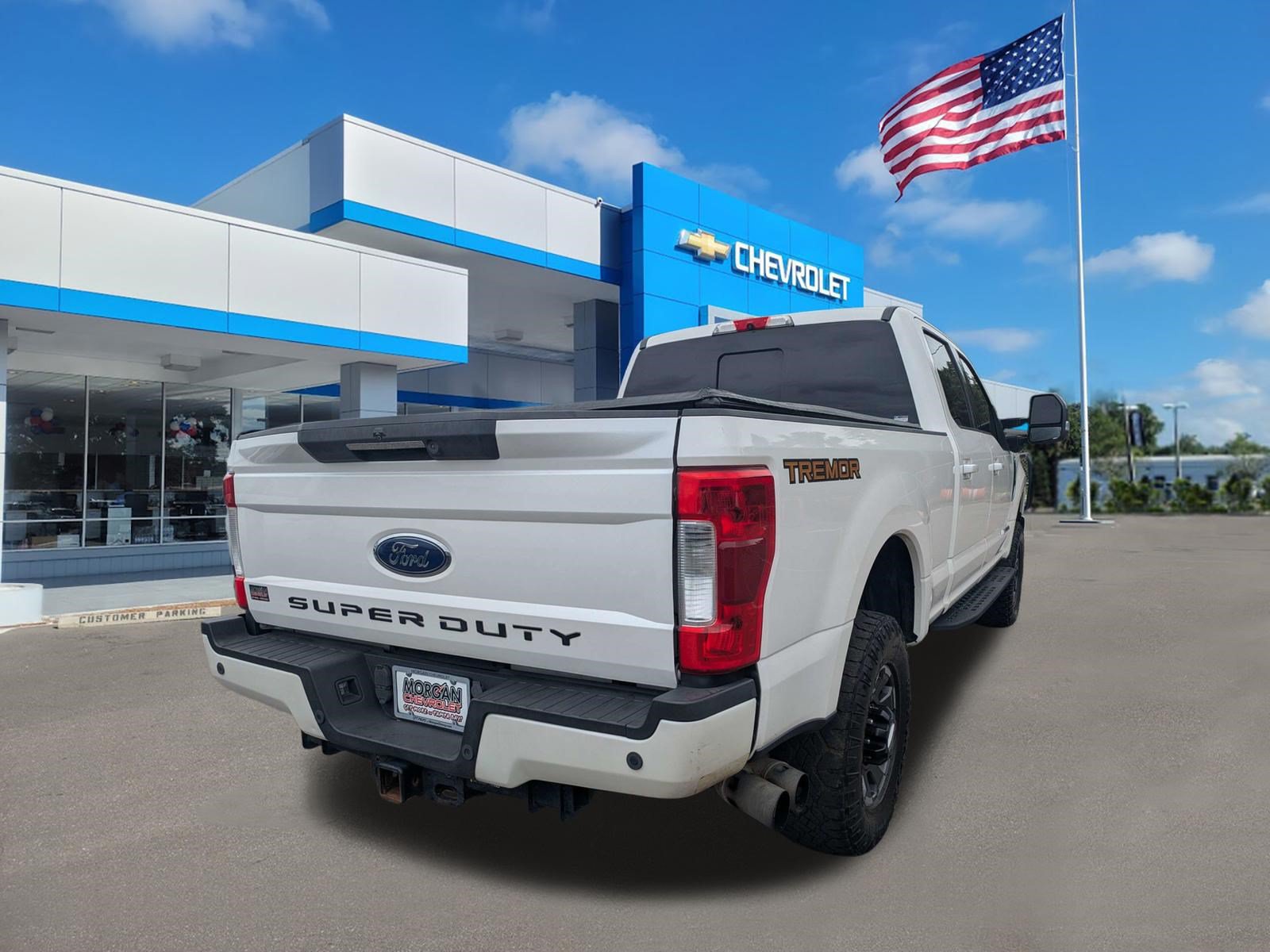 Used 2019 Ford F250 Lariat w/ Lariat Ultimate Package AWD/4WD image 3