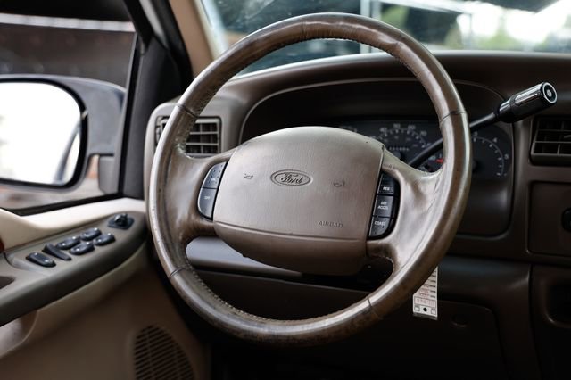 Used 2000 Ford Excursion Limited image 31