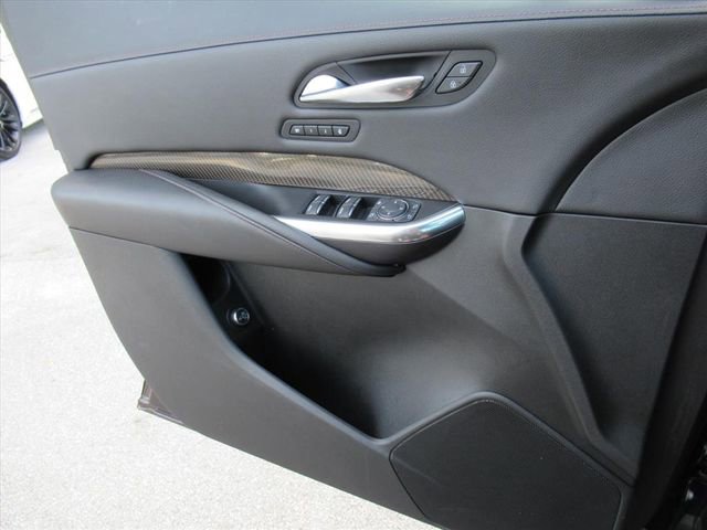 Used 2020 Cadillac XT4 Sport image 27