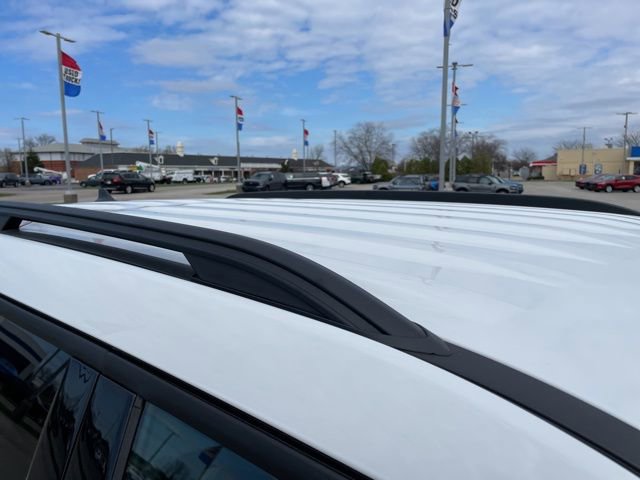 Used 2023 Ford Explorer XLT image 14