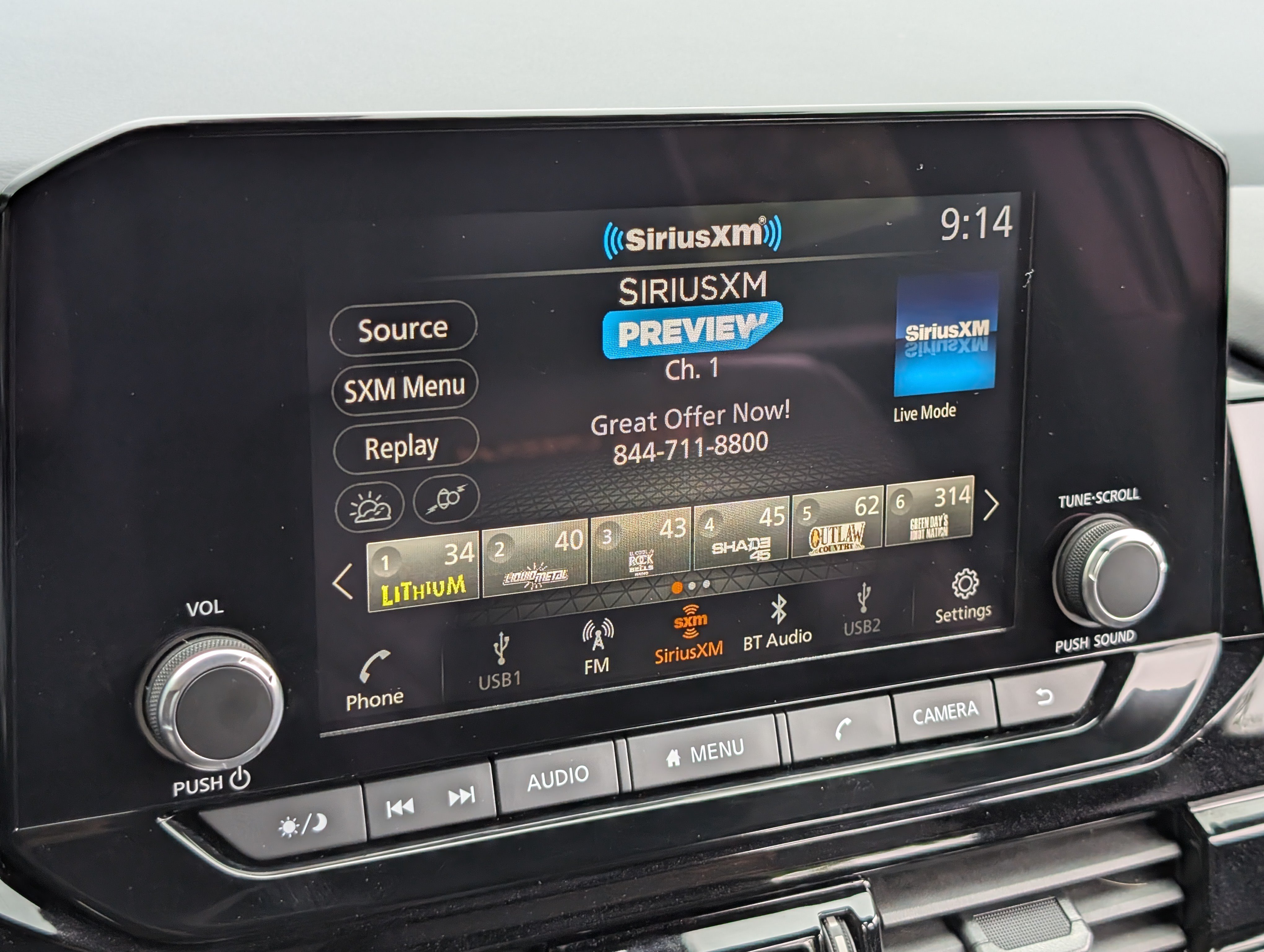 Used 2025 Nissan Pathfinder Rock Creek AWD/4WD image 30