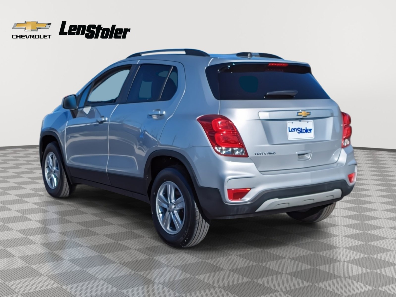 Used 2022 Chevrolet Trax LT w/ LT Convenience Package image 4