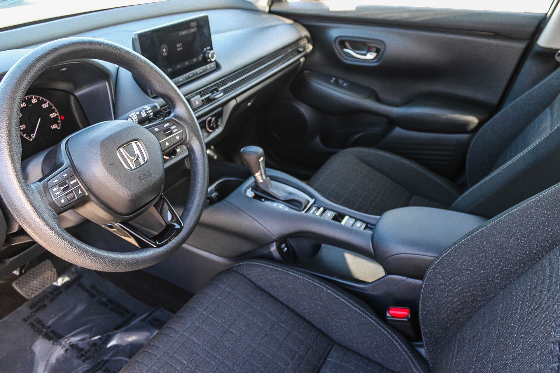 Certified 2024 Honda HR-V LX image 18