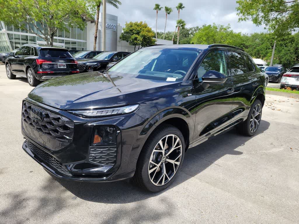 New 2026 Audi Q3 quattro 2.0T AWD/4WD image 4