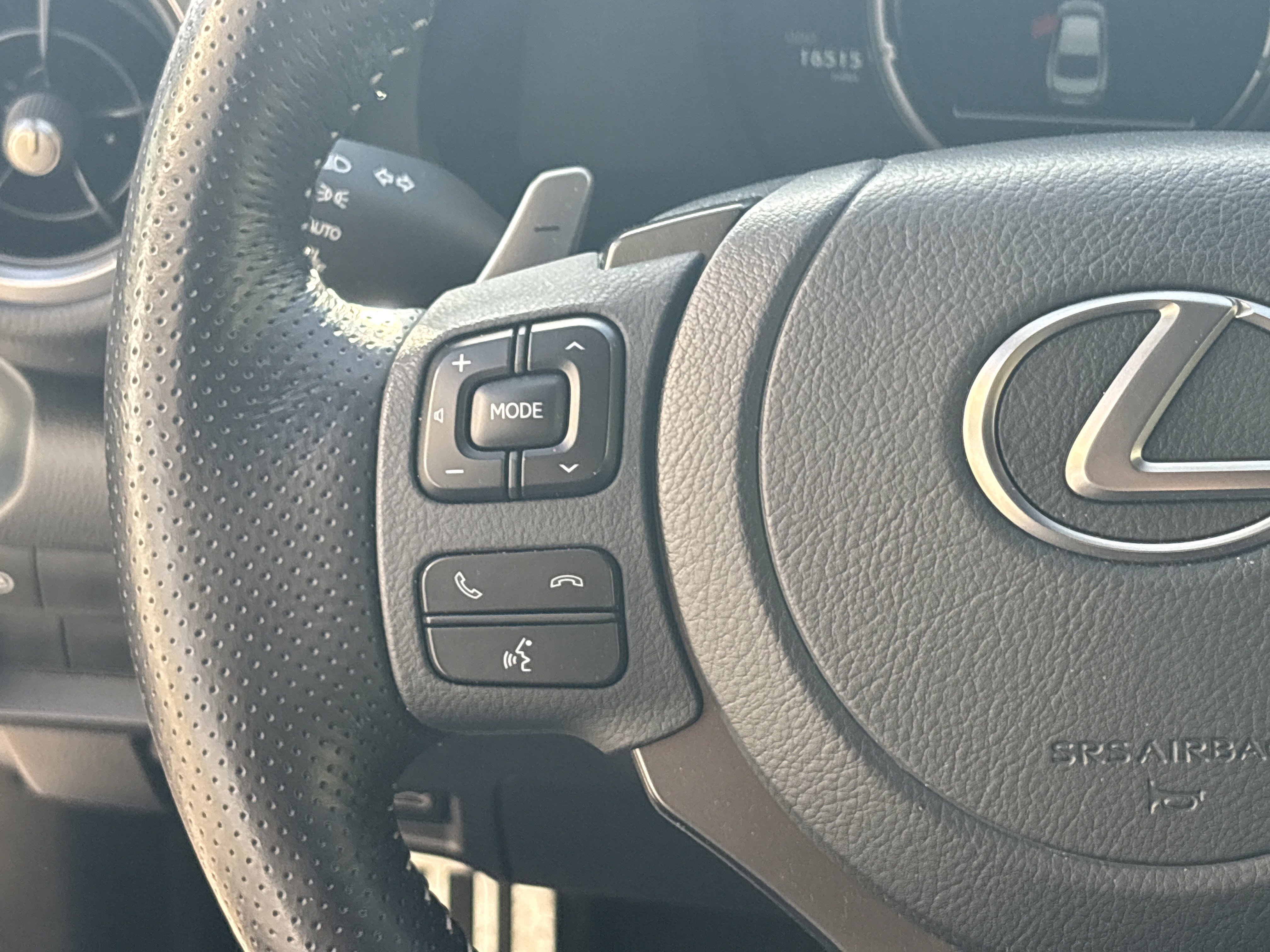 Certified 2022 Lexus IS 350 F Sport w/ Memory Package image 19