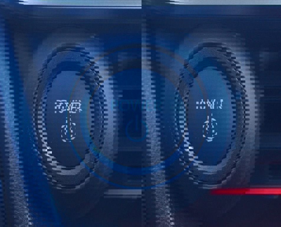 Used 2025 Toyota Prius Plug-In Hybrid image 8