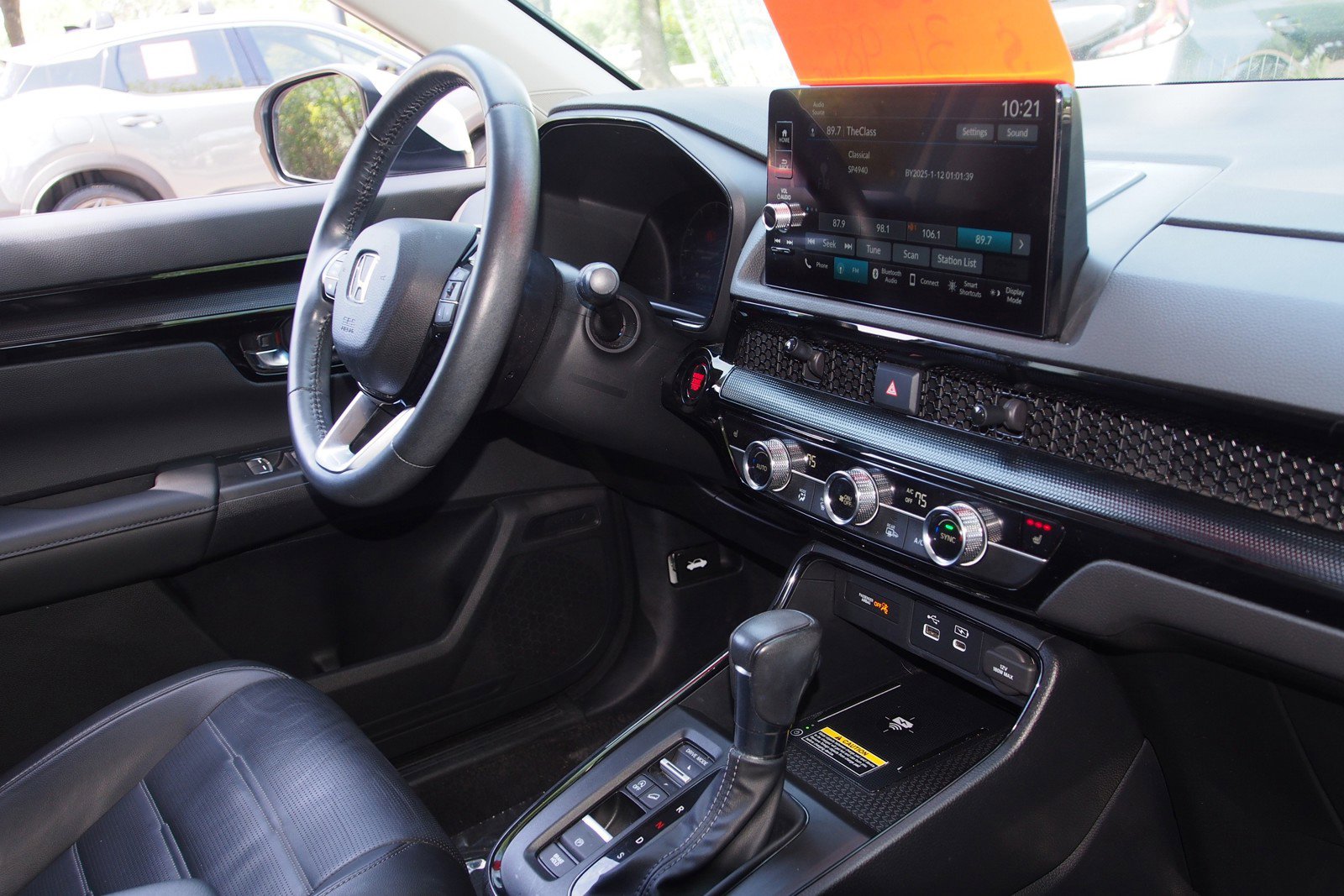 Used 2023 Honda CR-V EX-L image 10