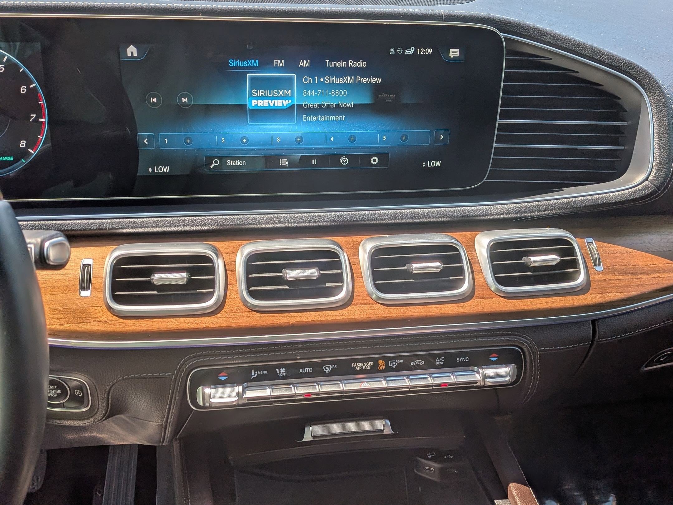 Certified 2022 Mercedes-Benz GLS 450 4MATIC image 21