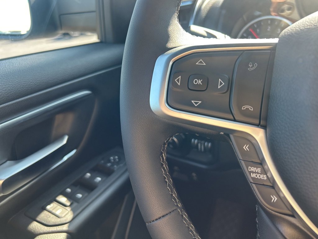 New 2026 RAM 1500 4x4 Crew Cab image 24
