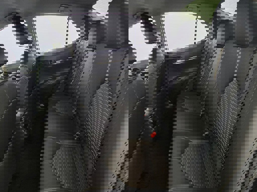 Used 2023 Toyota Camry SE image 14