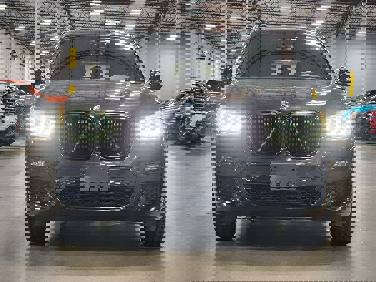 Used 2021 BMW X3 sDrive30i w/ M Sport Package RWD image 2