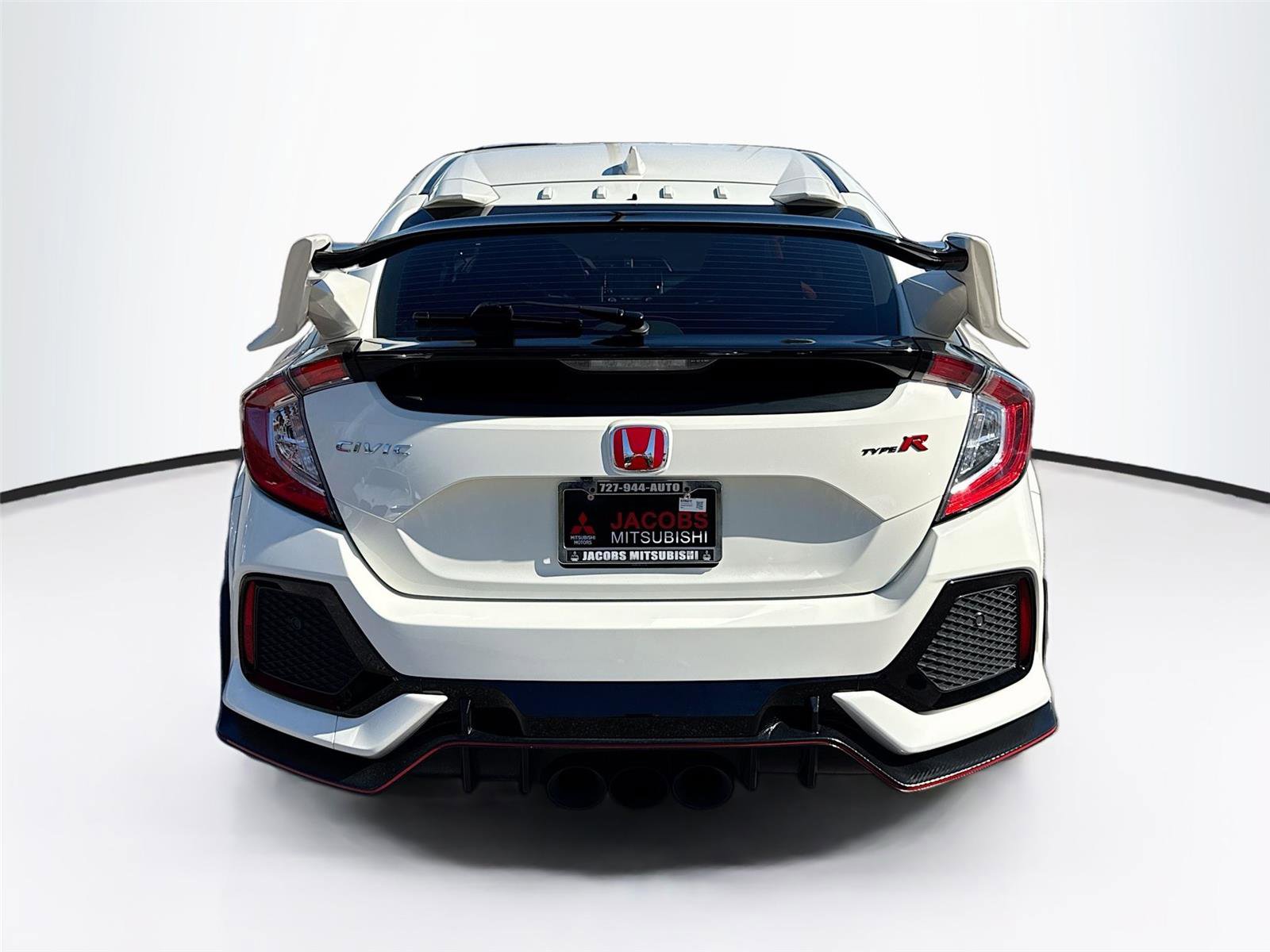 Used 2019 Honda Civic Type R image 6