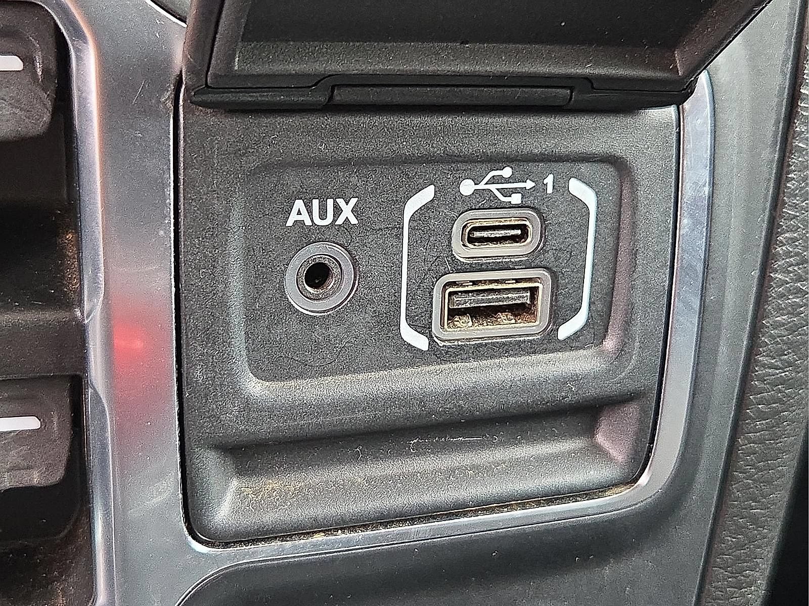 Used 2023 Jeep Wrangler Unlimited Sport AWD/4WD image 18