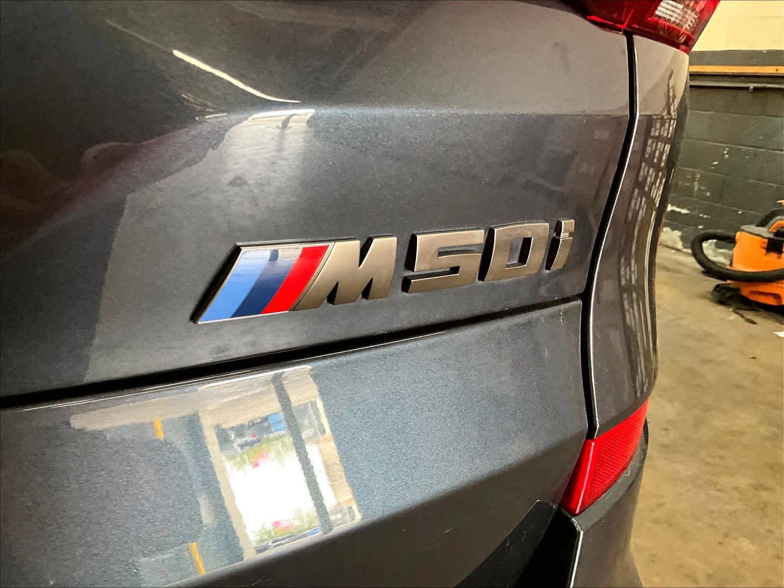 Used 2022 BMW X5 M50i w/ Executive Package AWD/4WD image 11