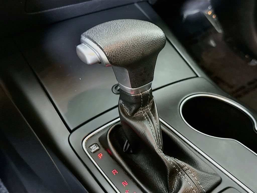 Used 2020 Kia Sorento FWD V6 image 8
