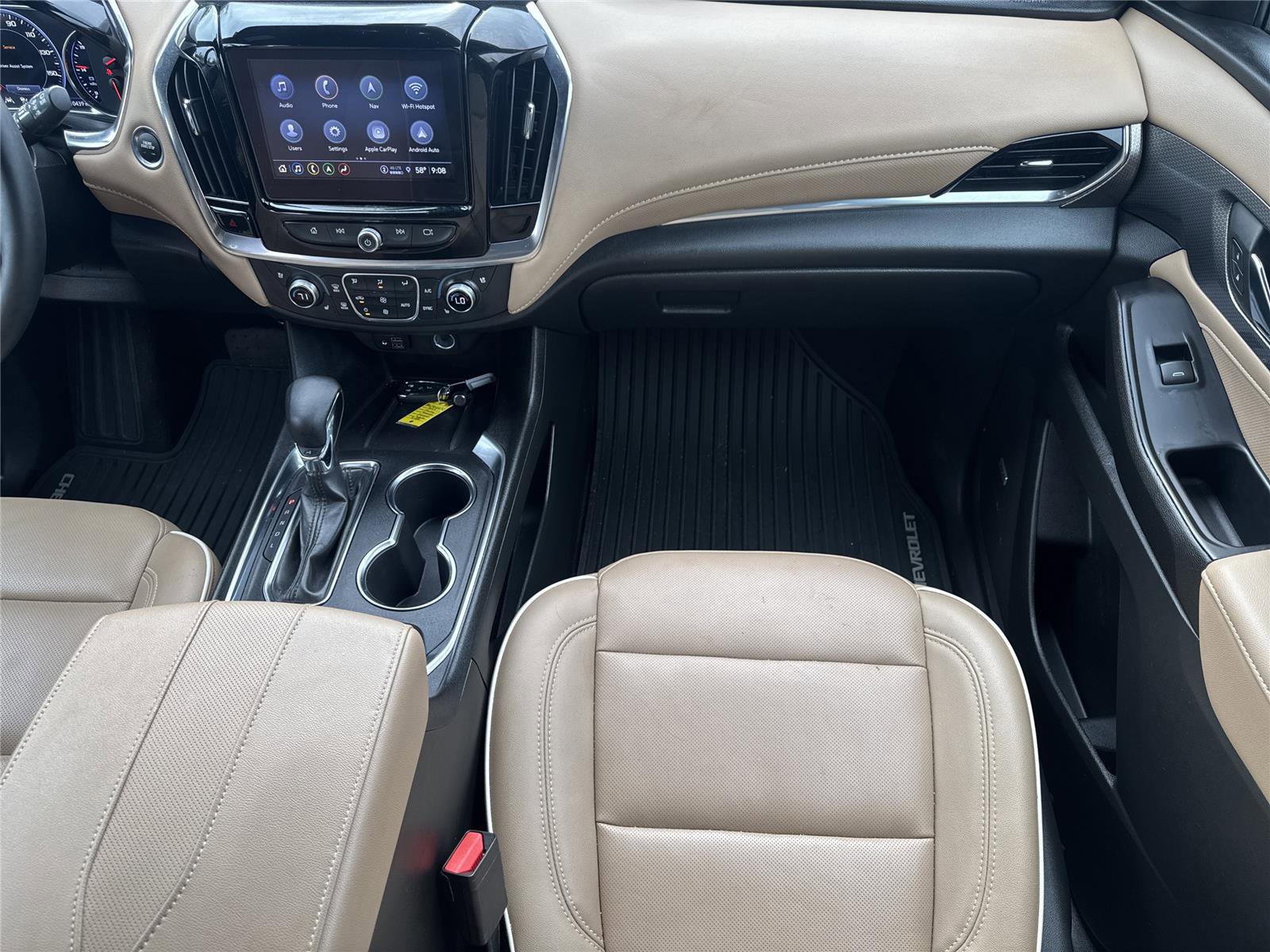 Used 2023 Chevrolet Traverse Premier image 16