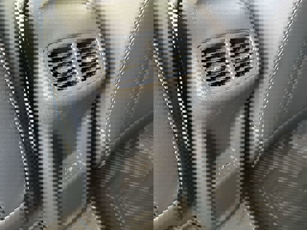 Certified 2025 Buick Envision Sport Touring image 26