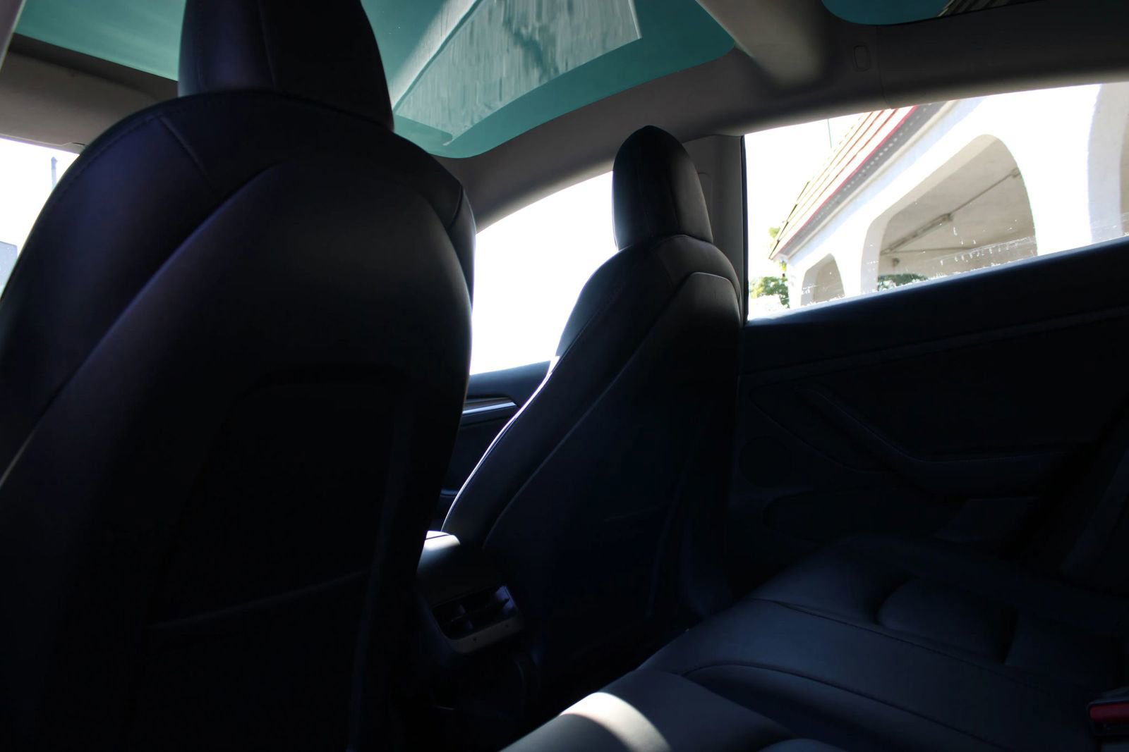 Used 2022 Tesla Model 3 Standard Range image 20