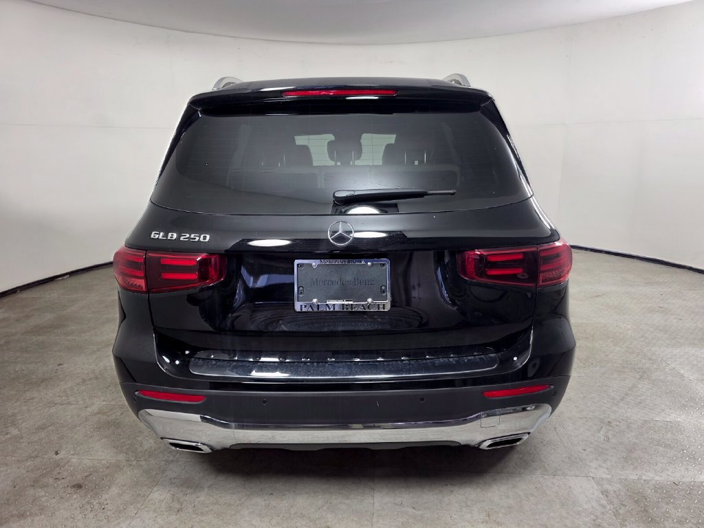 New 2026 Mercedes-Benz GLB 250 image 5
