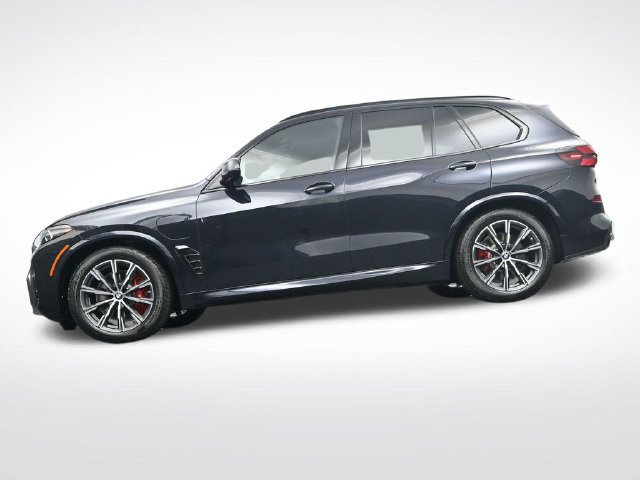 New 2026 BMW X5 xDrive50e w/ M Sport Package AWD/4WD image 38