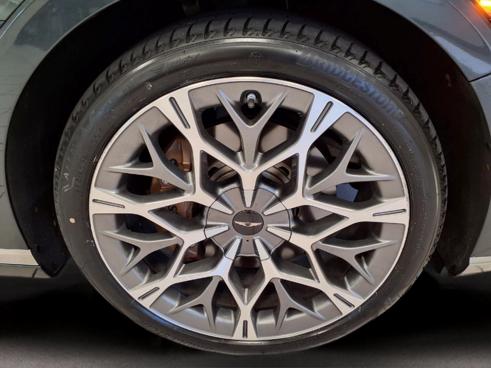 Used 2023 Genesis G90 3.5T AWD/4WD image 8