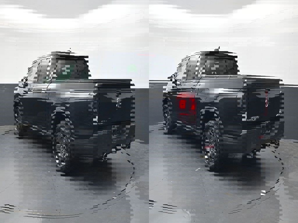 Used 2023 Honda Ridgeline RTL-E image 6