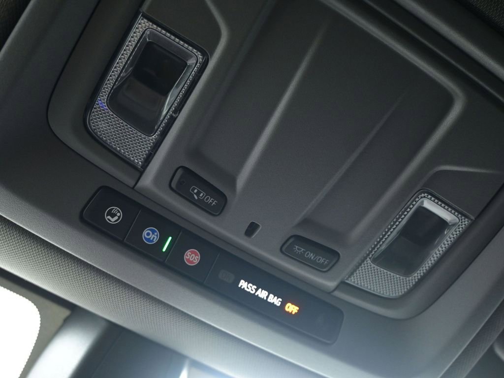 Used 2021 Chevrolet Silverado 1500 RST w/ Z71 Off-Road Package image 24